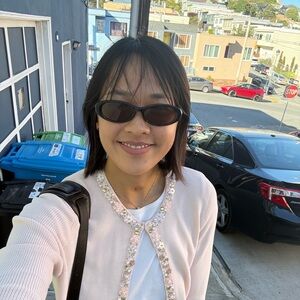 Meet your Posher, Joanna